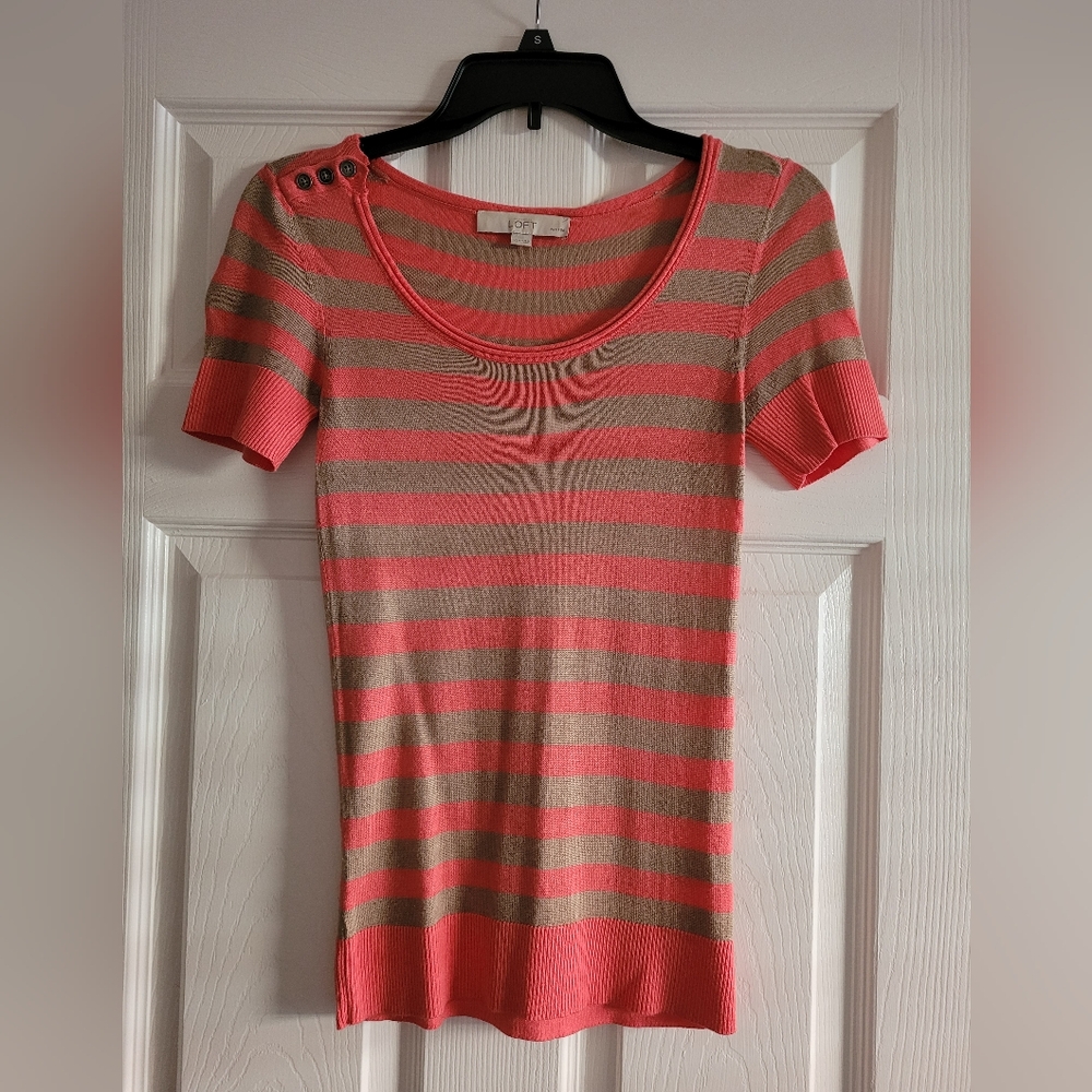 Gorgeous LOFT Top! Size XSP